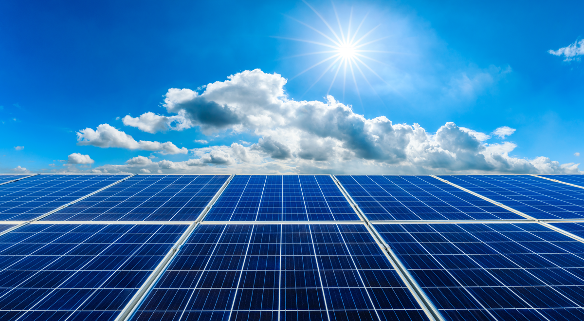 TotalEnergies cède son portefeuille solaire décentralisé en Europe pour se concentrer sur les projets de grande envergure